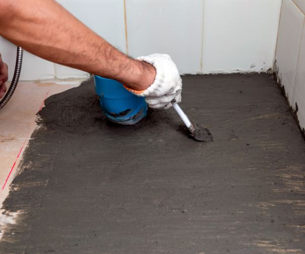 Cementitious waterproofing coating